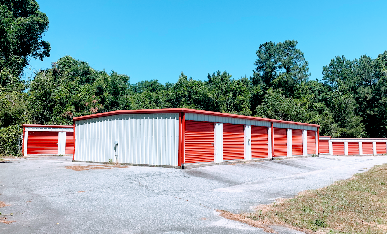 Greenwood SC Mini / Self Storage serving the areas of Ninetysix SC, Hodges SC, Saluda SC, Abbeville SC, Ware Shoals SC, and Waterloo SC.