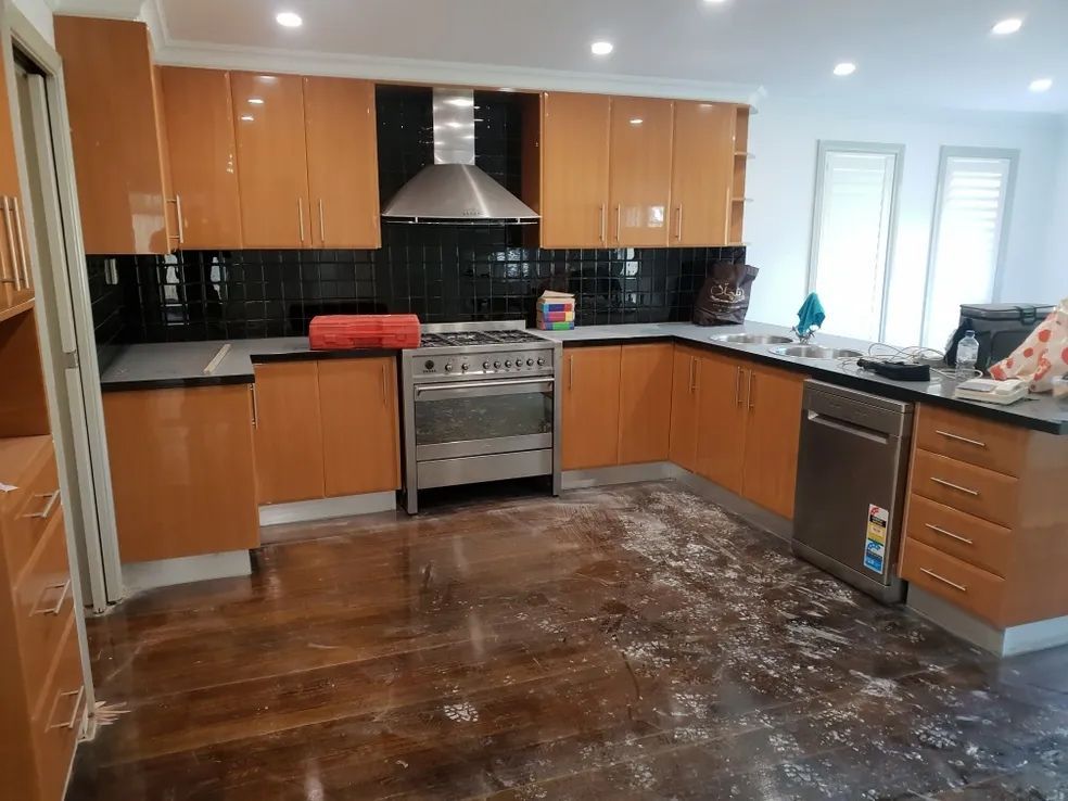 kitchen bench resurfacing