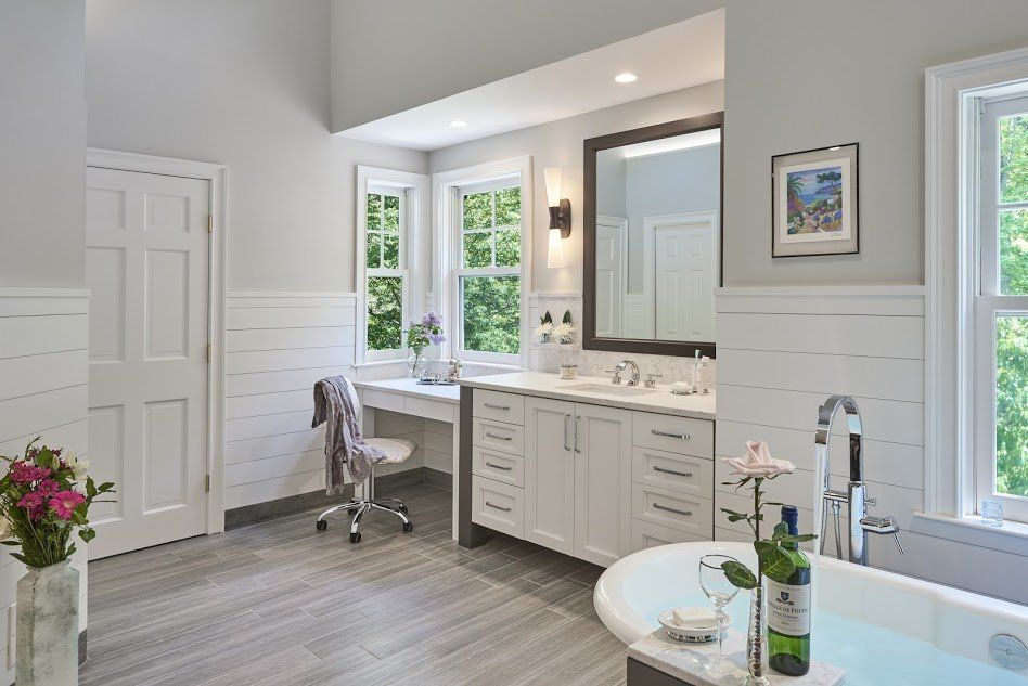 modern bathroom with soaking tub and shower 4