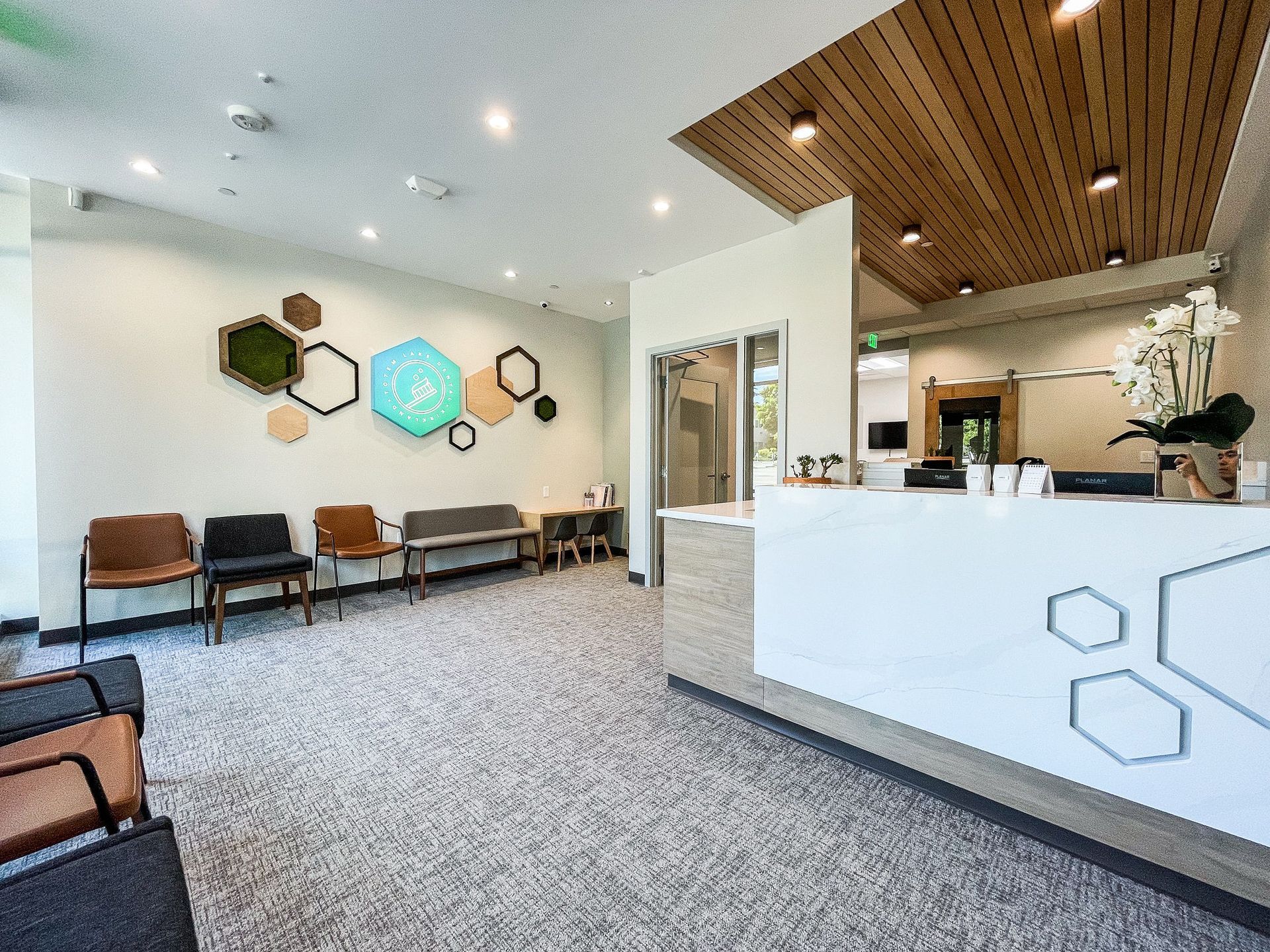 A state-of-the-art dental chair in the office of Totem Lake Dental in Kirkland, WA