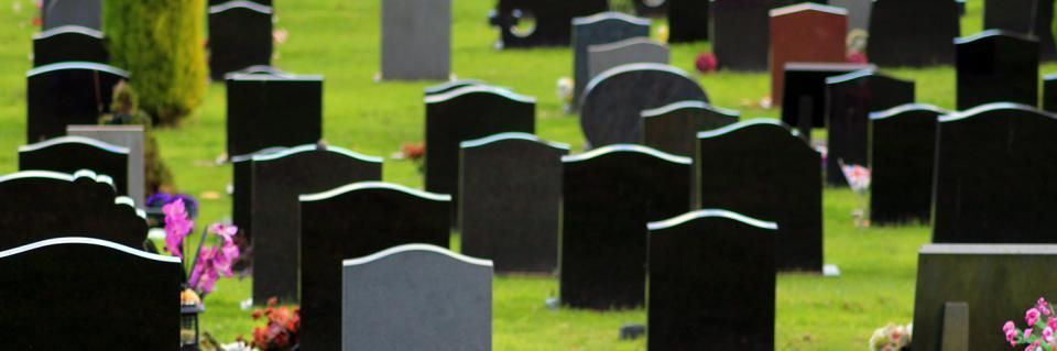 headstones in ceremony