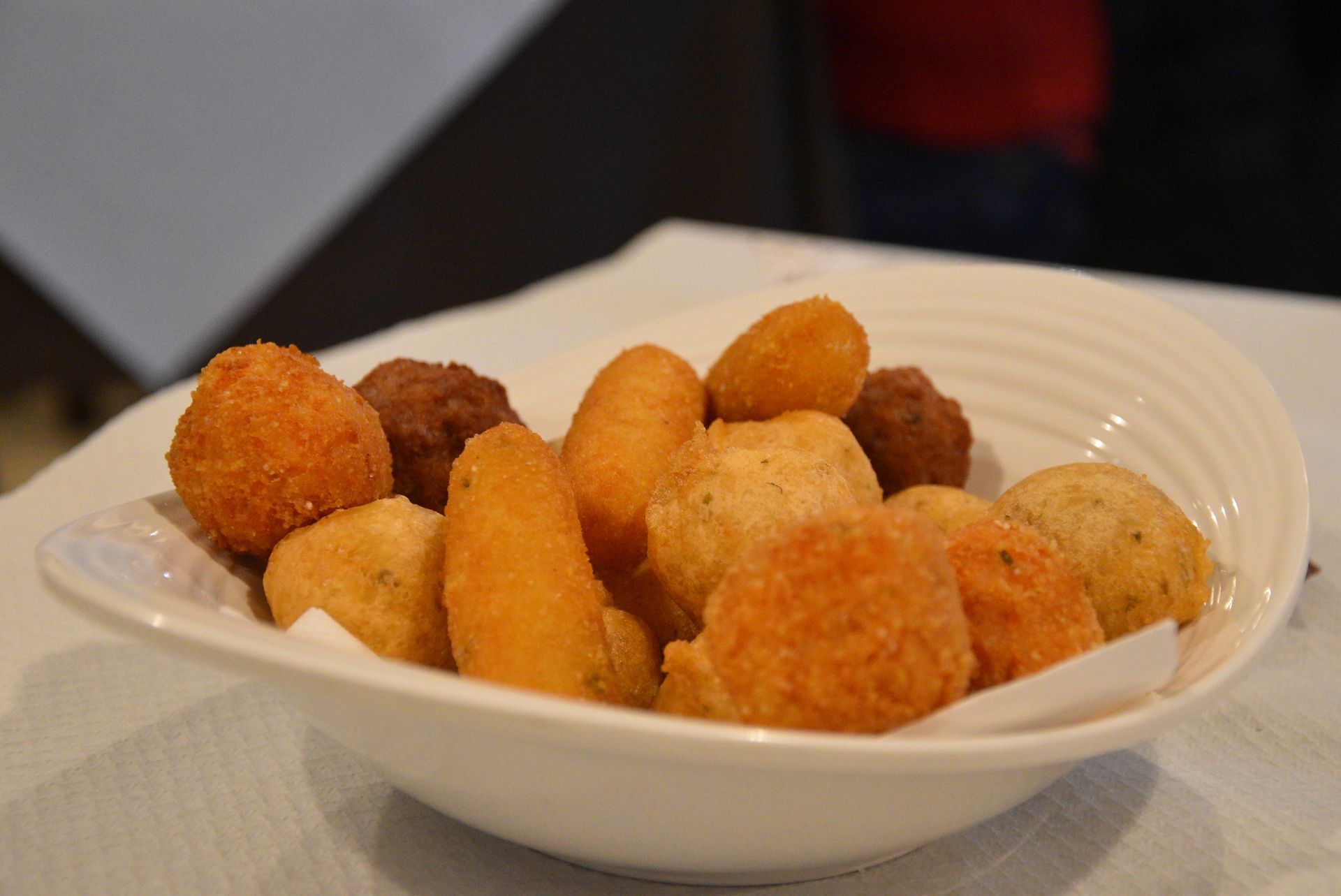 Una pizza cotta a legna