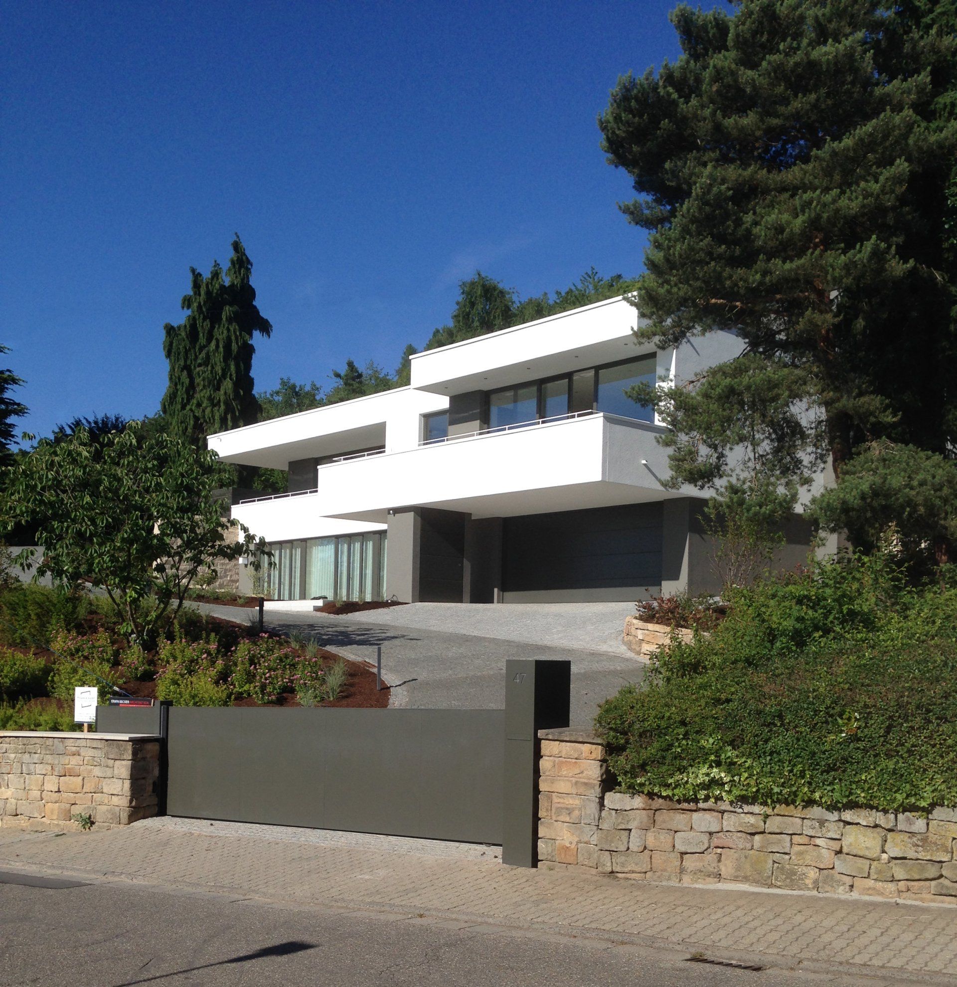 Wohnhaus Villa mit Pool, Flachdach, Neubau, NeustadtWeinstraße, Pfalz