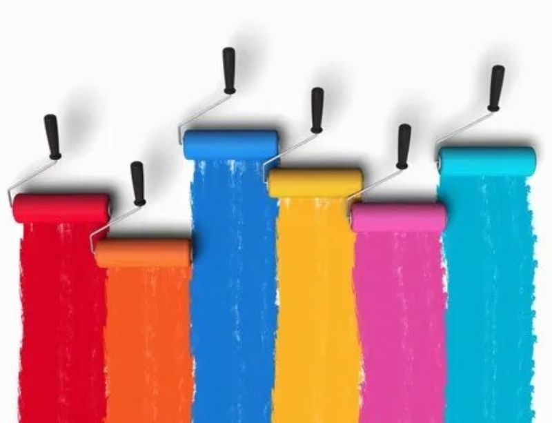 rulli per imbiancatura con vari colori