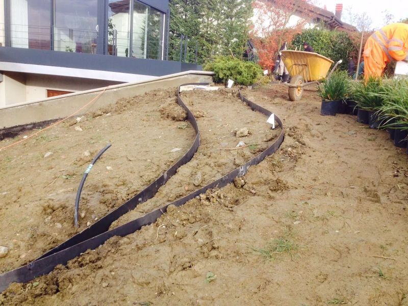 manutenzione di un'area verde privata