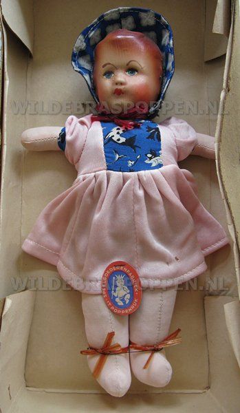 papier maché pop met stoffen lijf