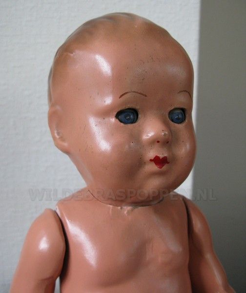 papier maché pop met knipperogen