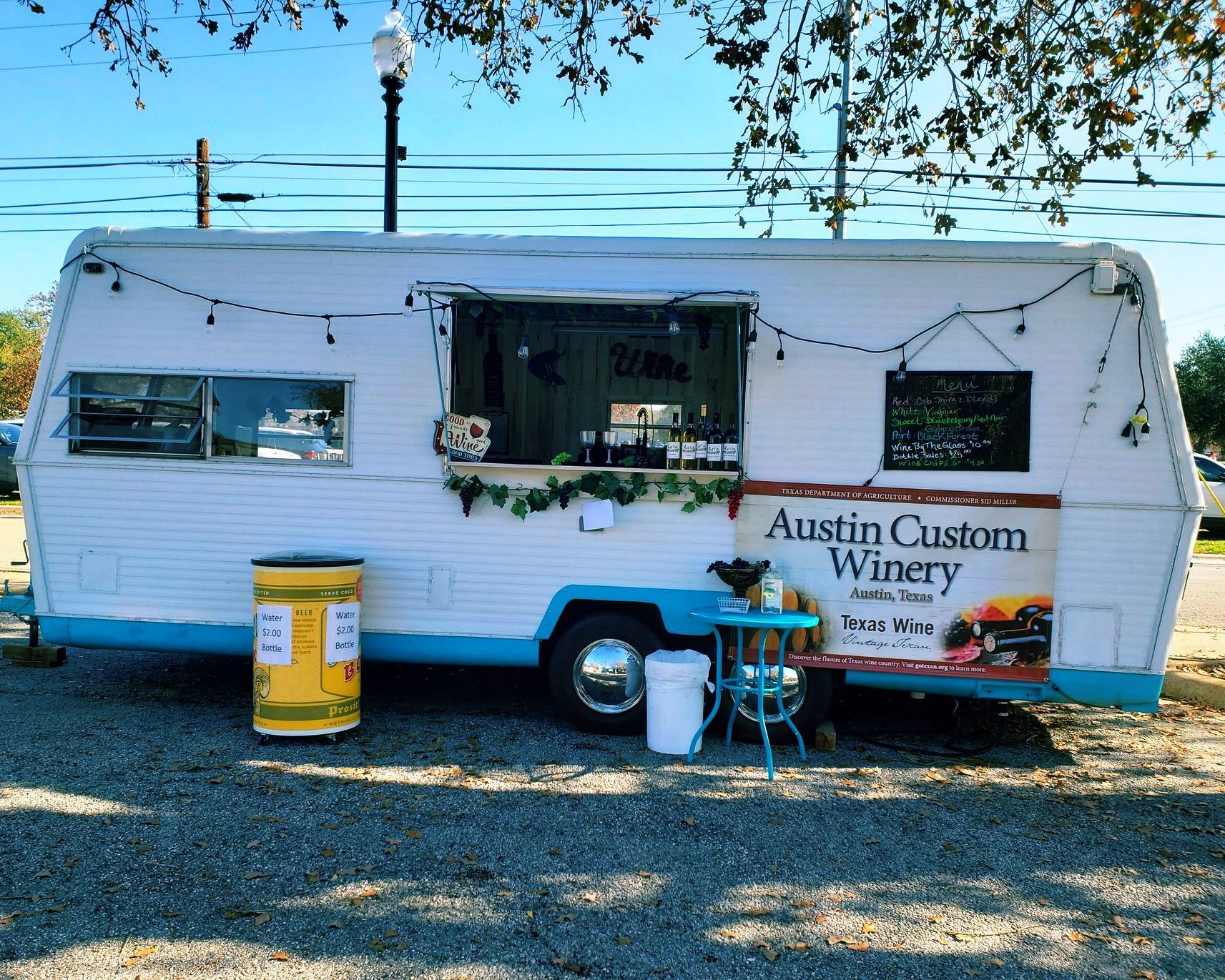 Retro wine trailer