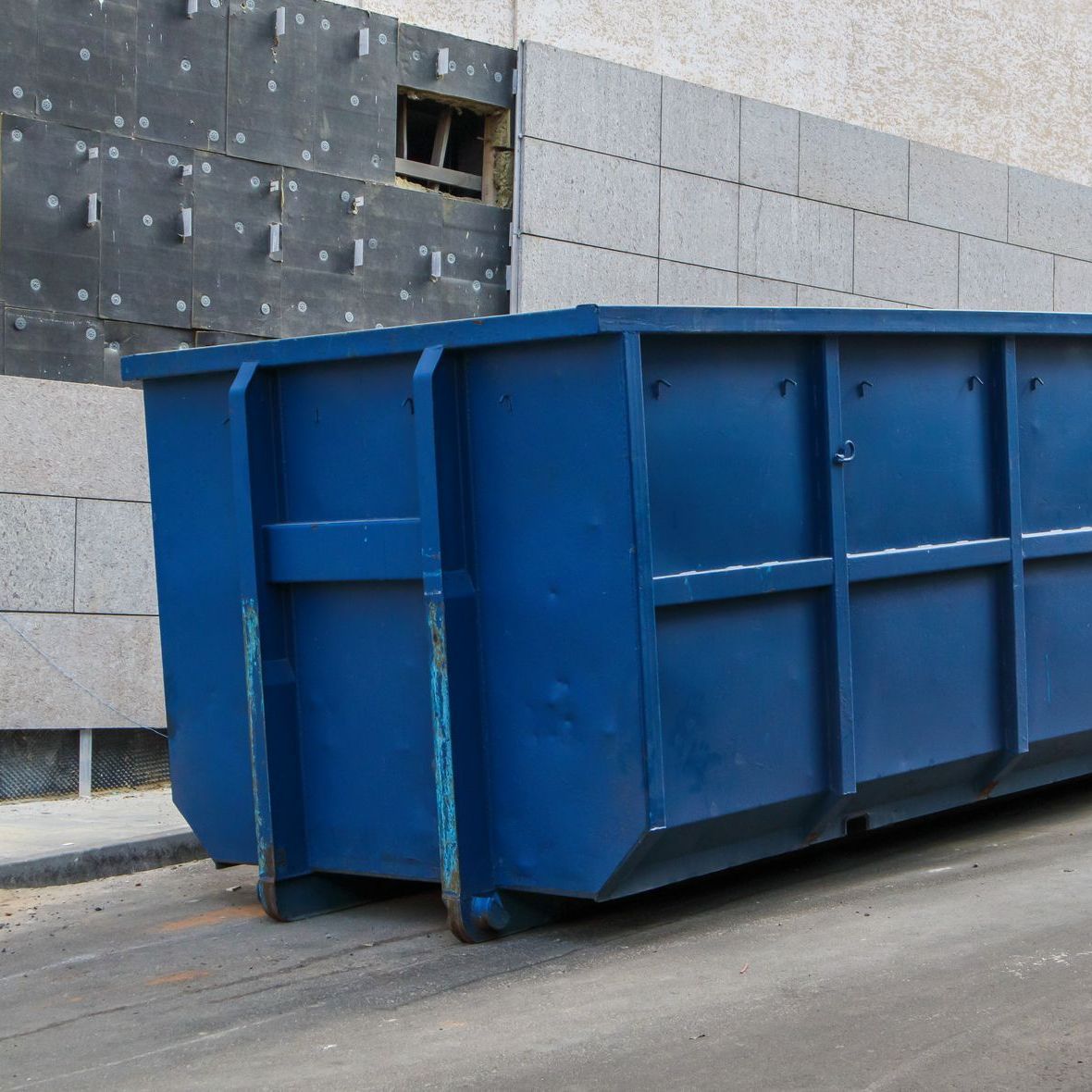 rental dumpster bin for residentials
