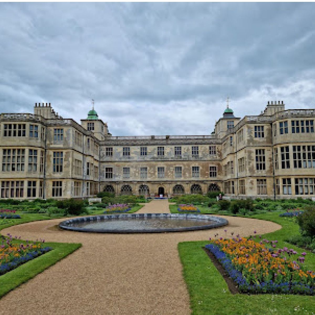 Picture of a heritage mansion