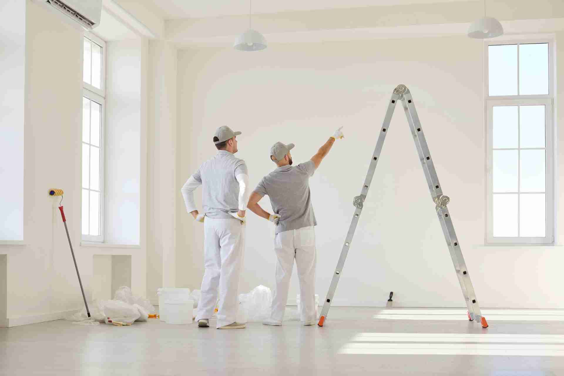 5 Signs You Need Professional Painting Services