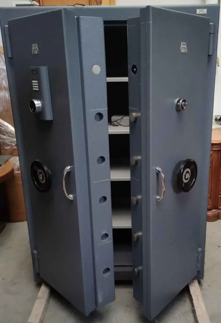 Cassaforte apertura doppia