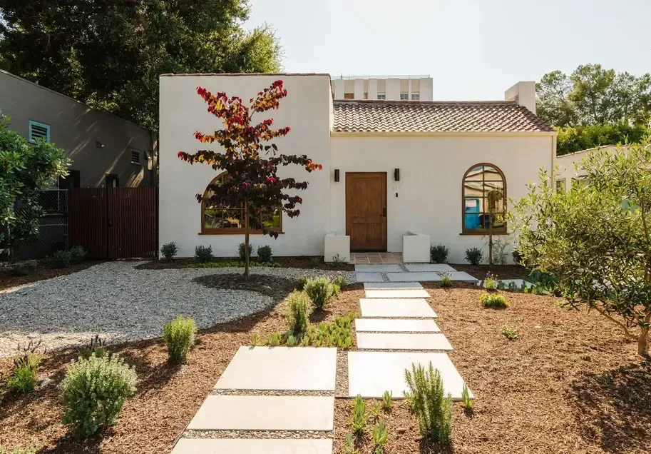 new construction service in Hollywood Hills