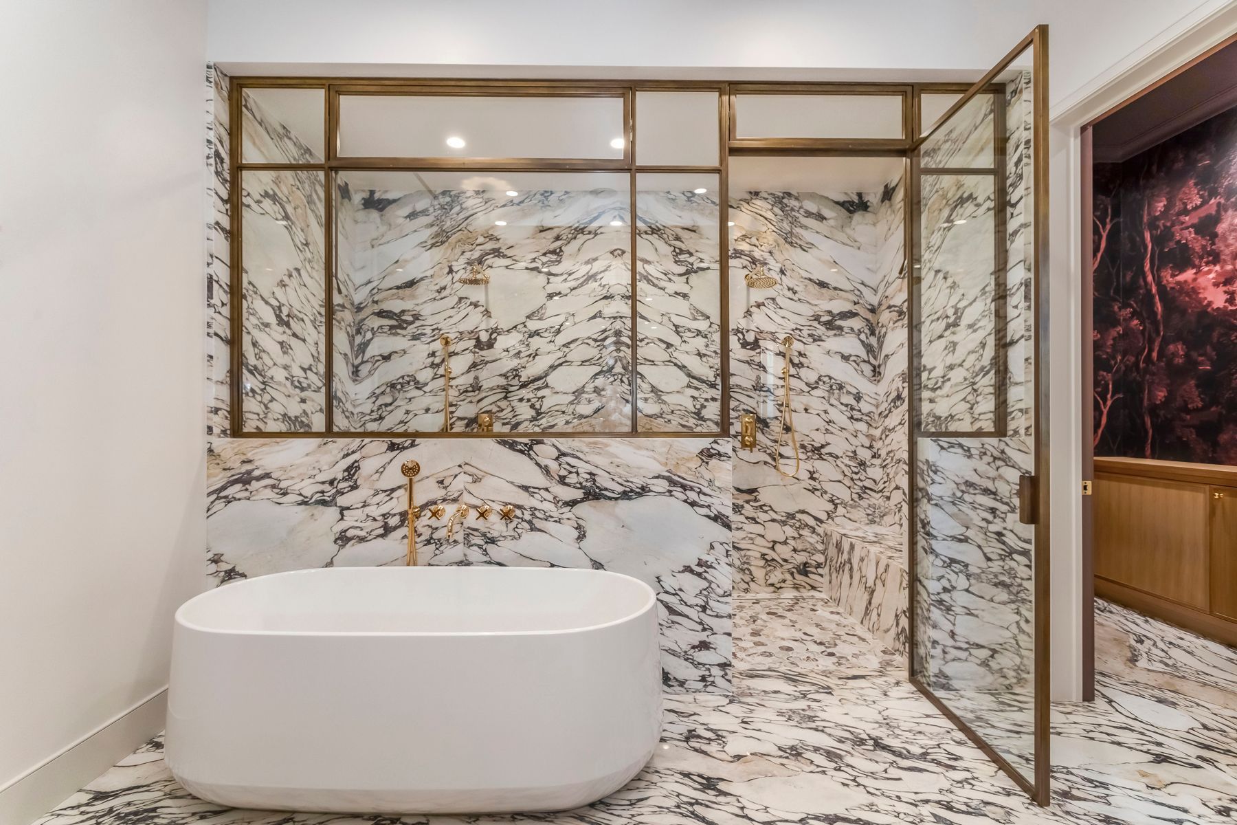 North Kenter avenue tub