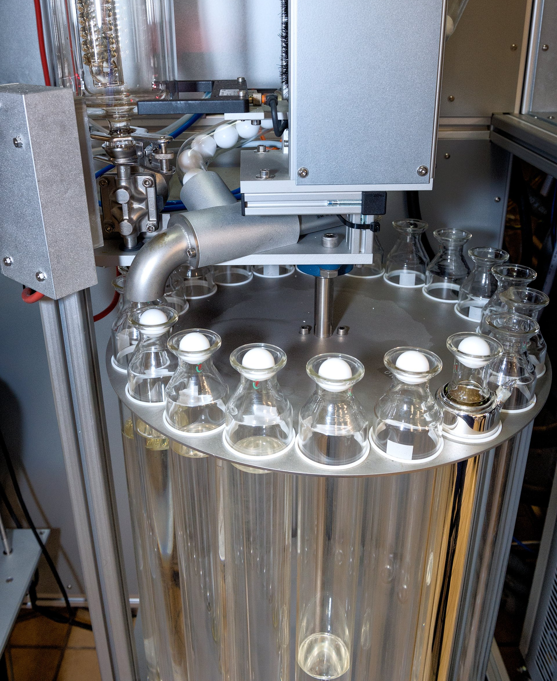 Crude Assay Fischer Autodest 800/860 AC