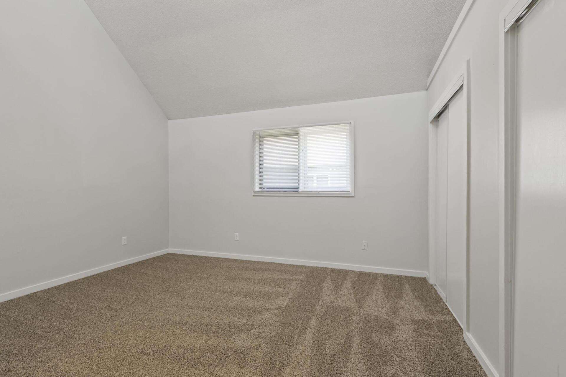 Hampton Harbor Bedrooom