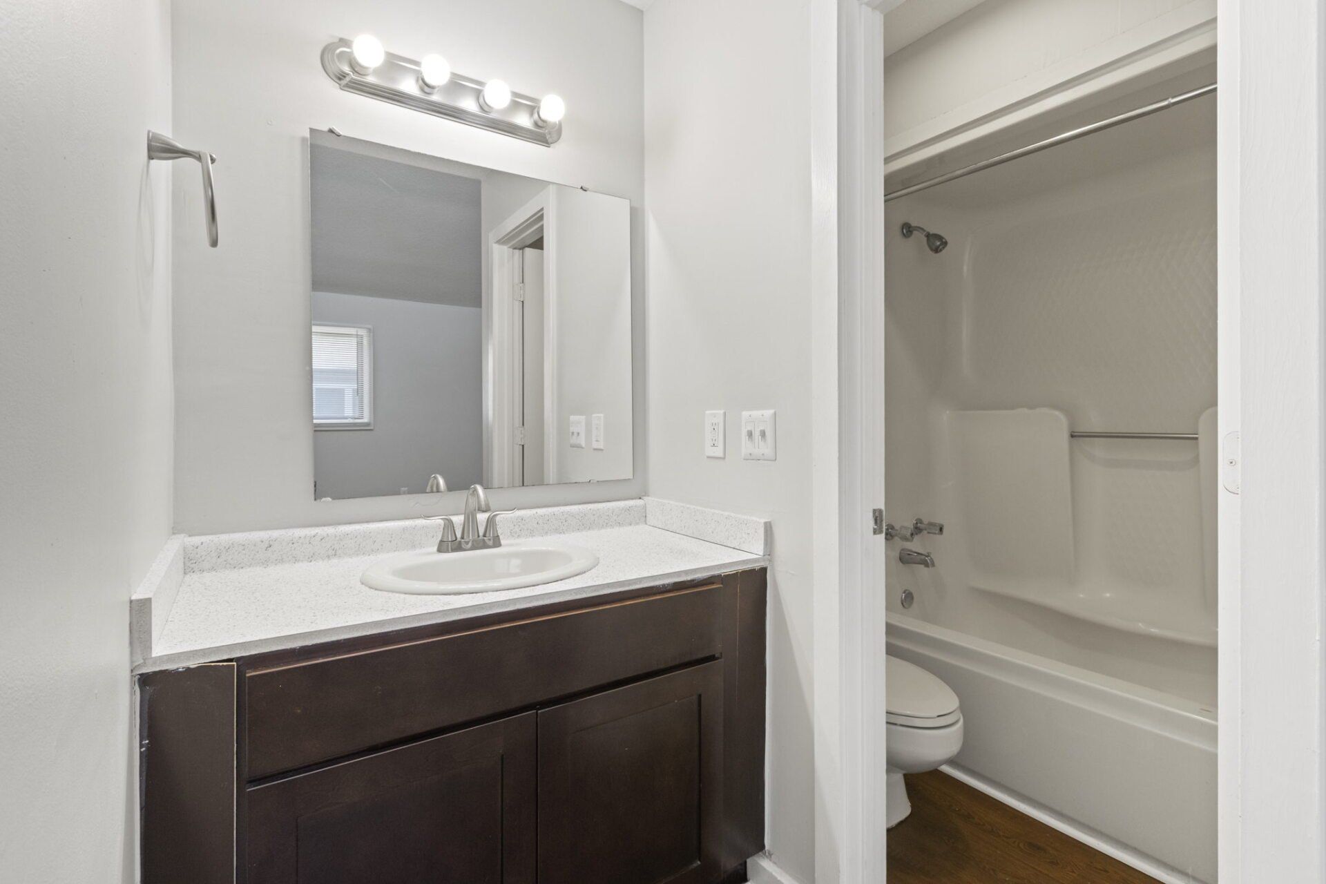 Hampton Harbor Bathroom