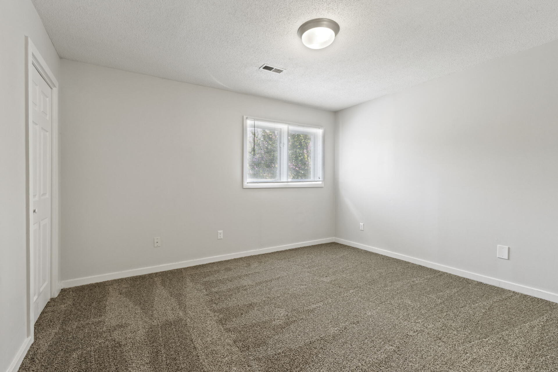 Hampton Harbor Bedroom