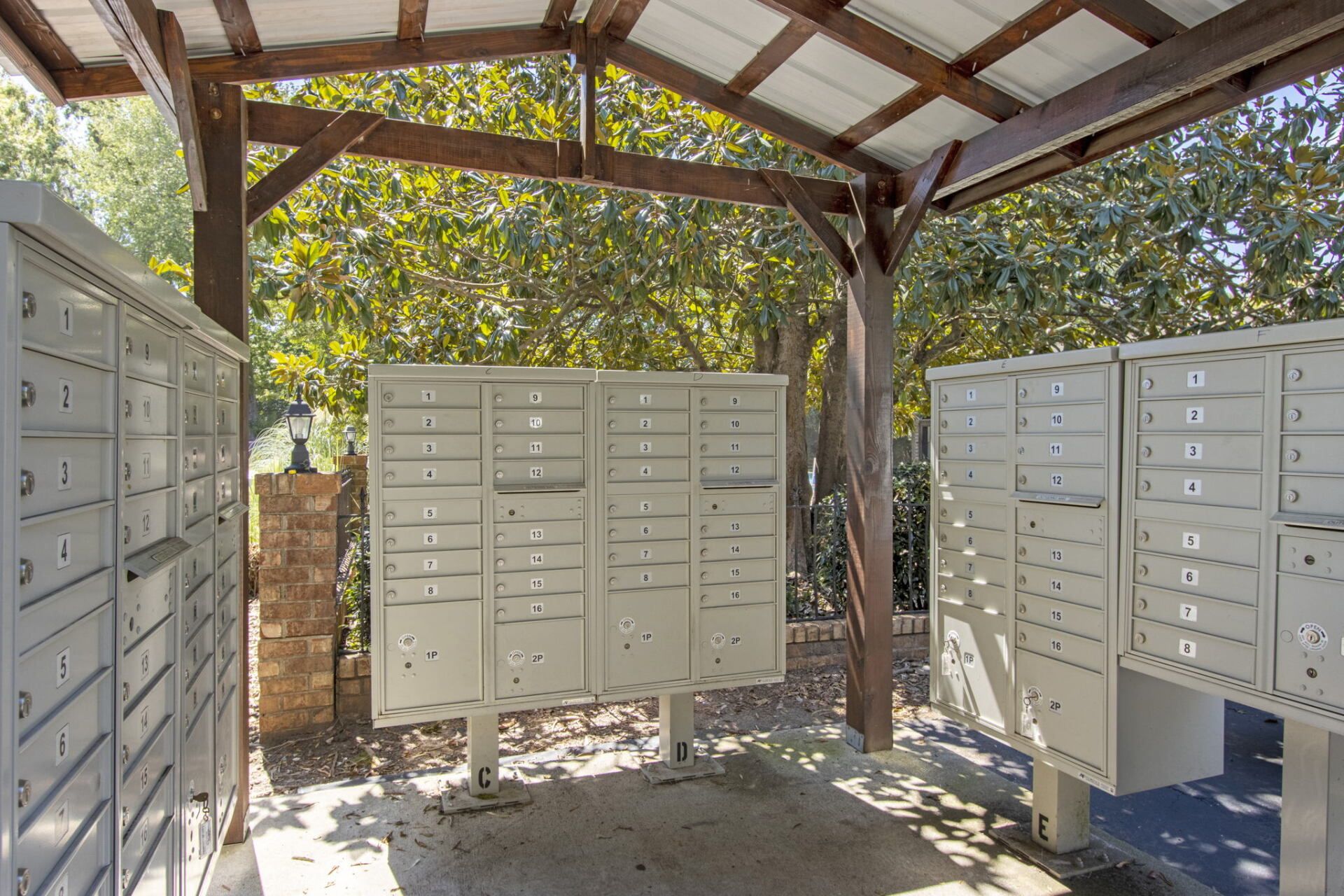 Hickory Ridge Mail Center
