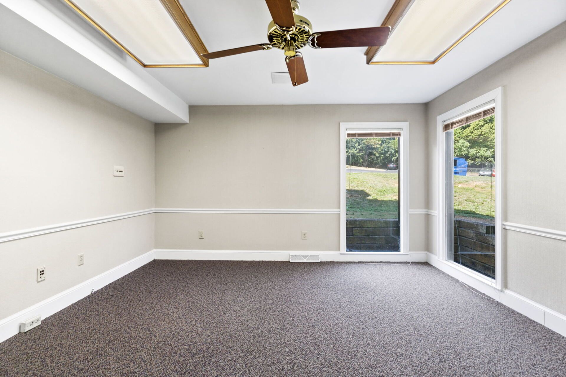 870 Wade Hampton Blvd Offices