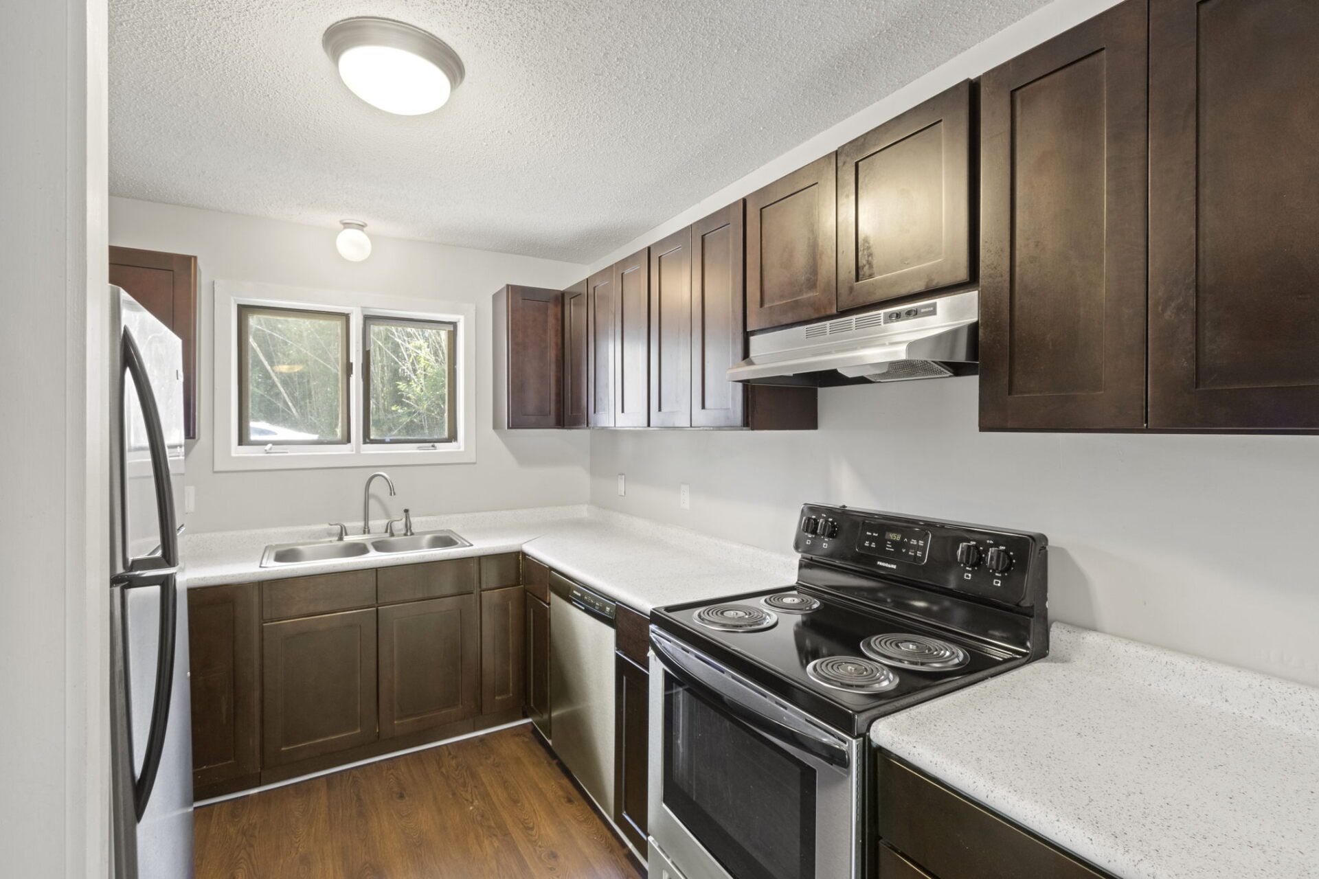 Hampton Harbor Kitchen