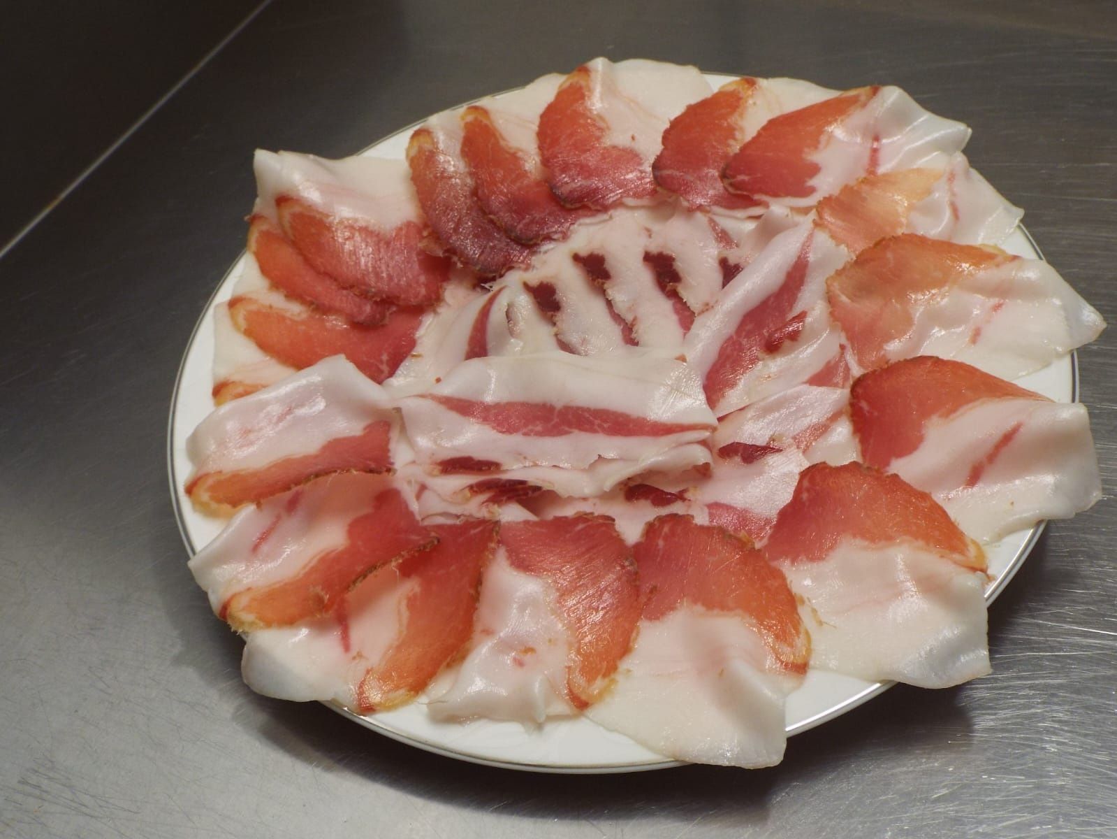 affettato maiale razza casertana