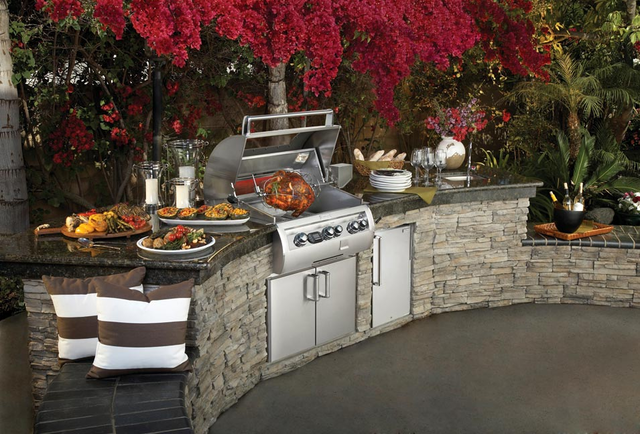 Outdoor Kitchens by Bull Outdoor Products at Budget Home Supply in Longmont, CO