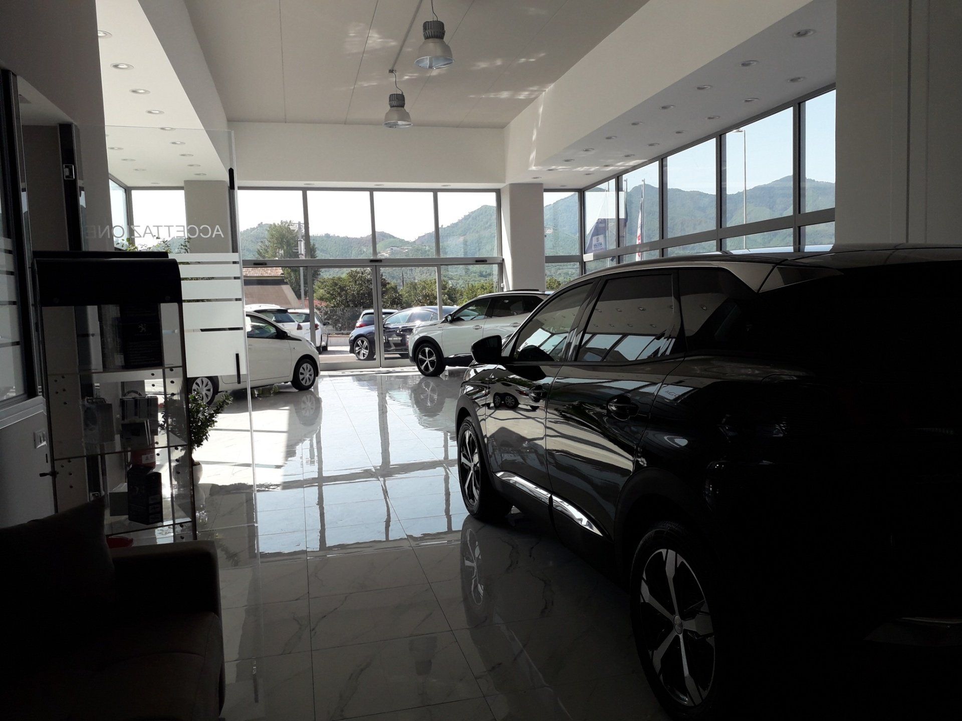 concessionaria peugeot