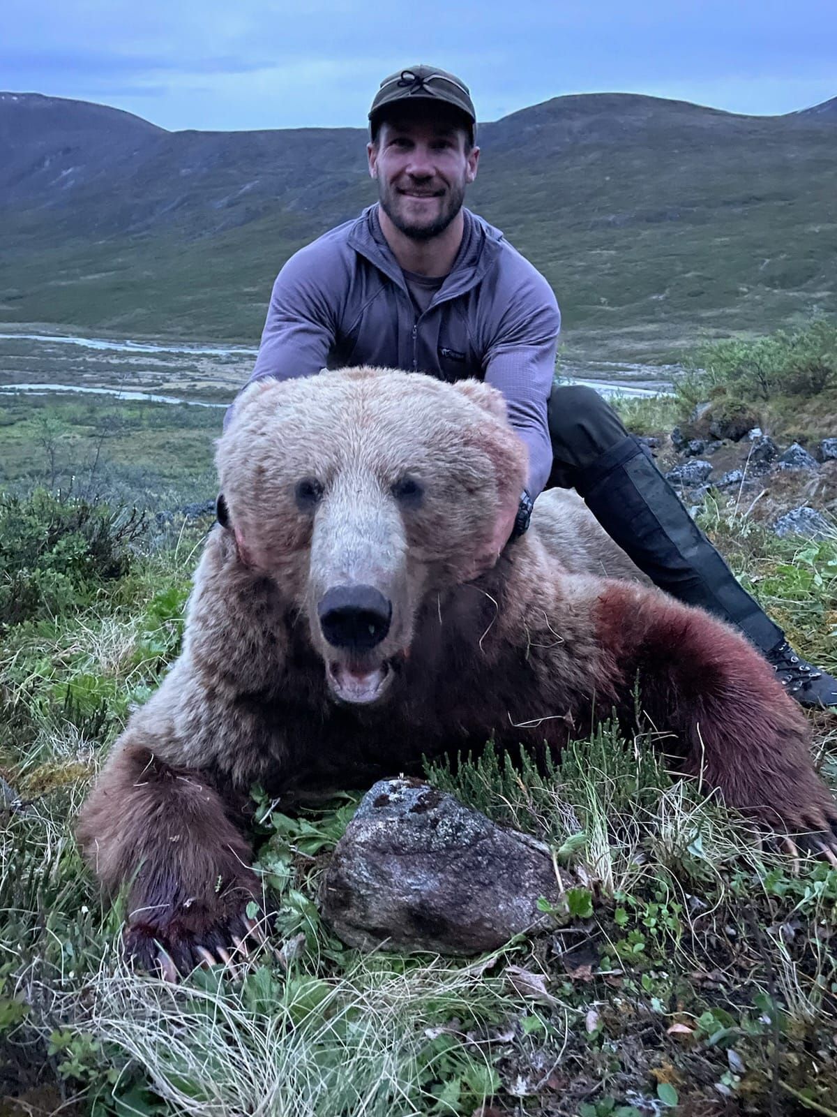Alaska Grizzly Bear hunting, Grizzly Bear hunt Alaska