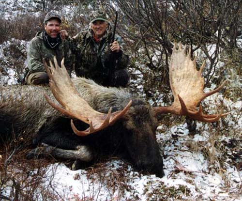 Yukon Moose hunting outfitter, Alaska Moose hunt, Alaska Moose hunting guide