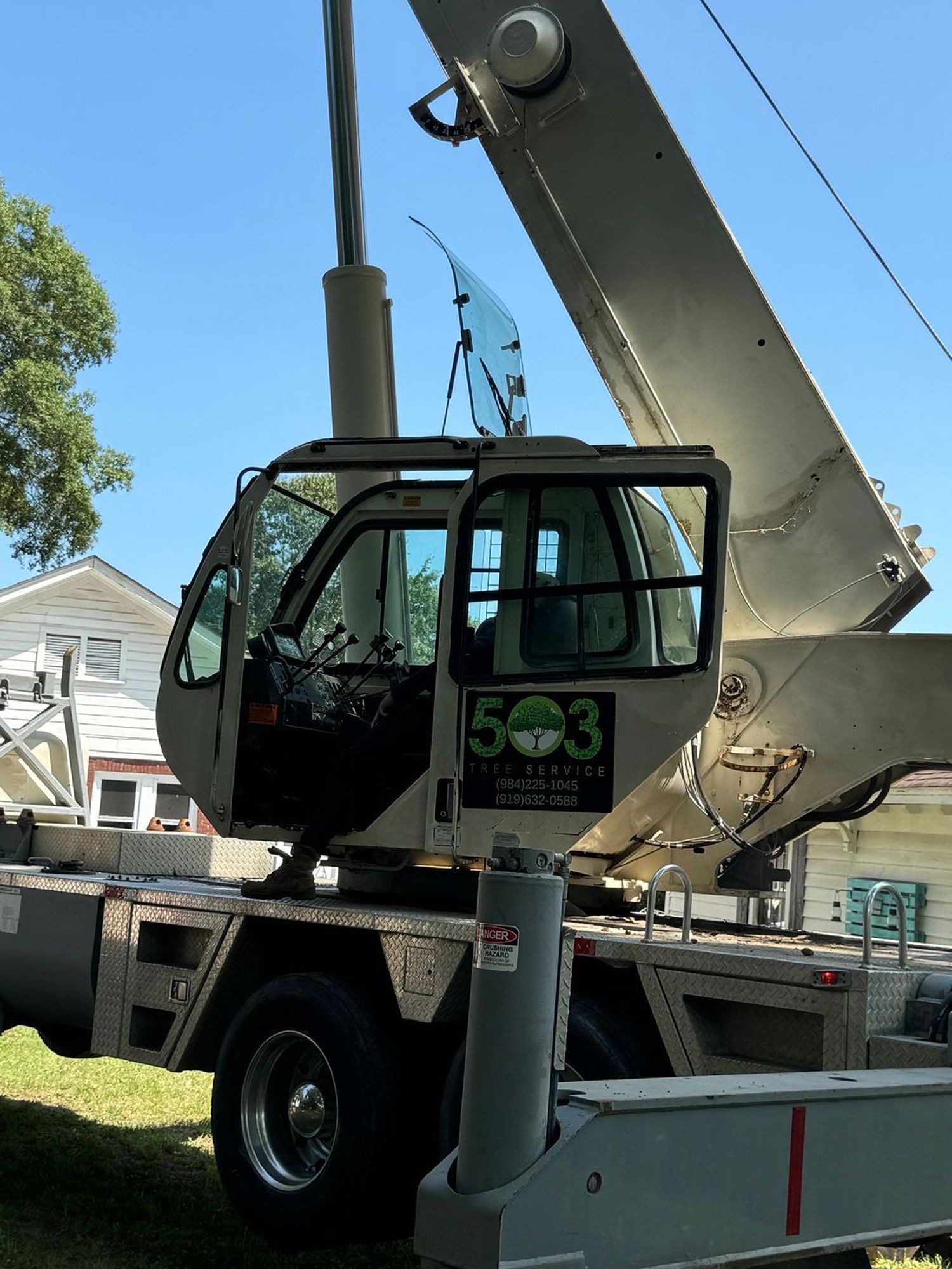 A crane with the number 503 on the side of it