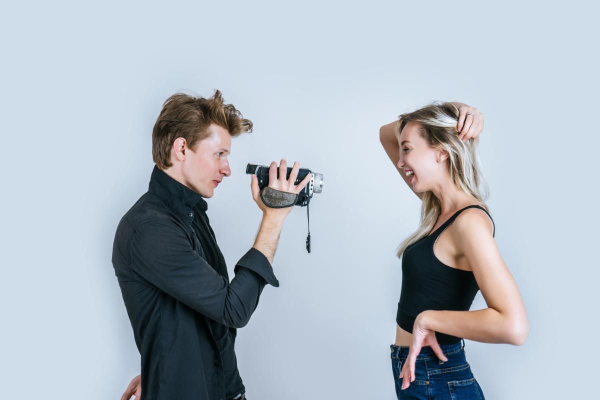 Photo booth vs professional photographer