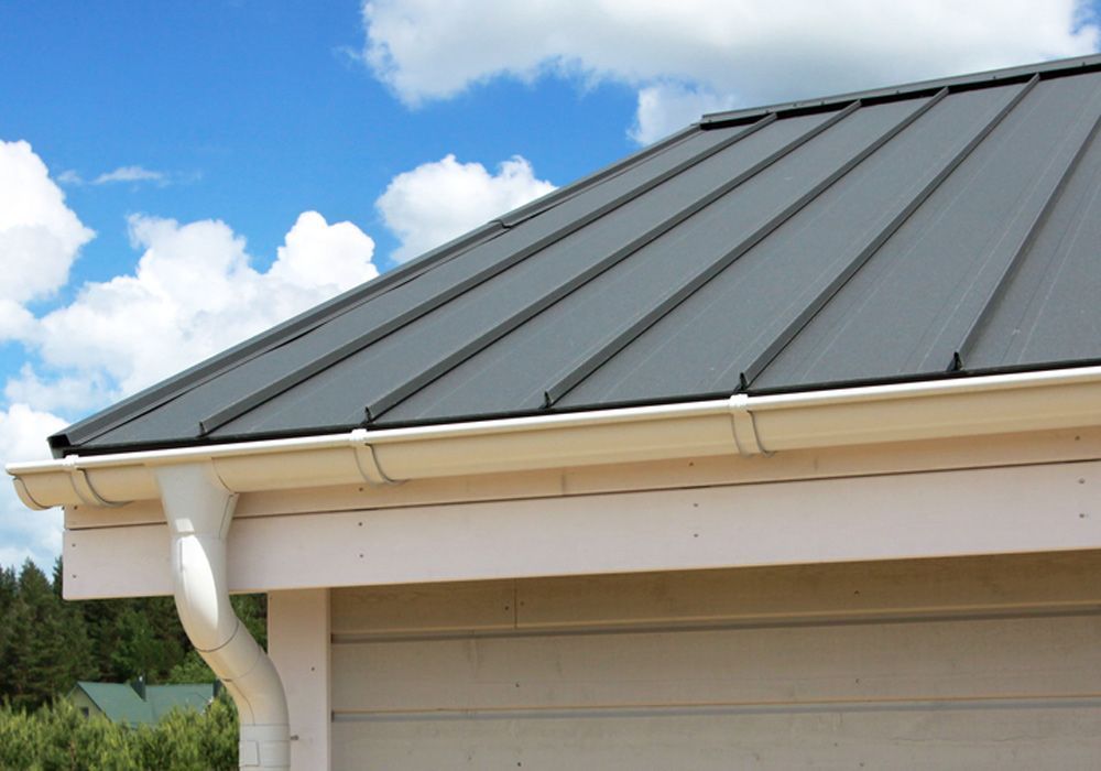 Metal Roof and Gutter — Roofing Contractors in Winnellie, NT