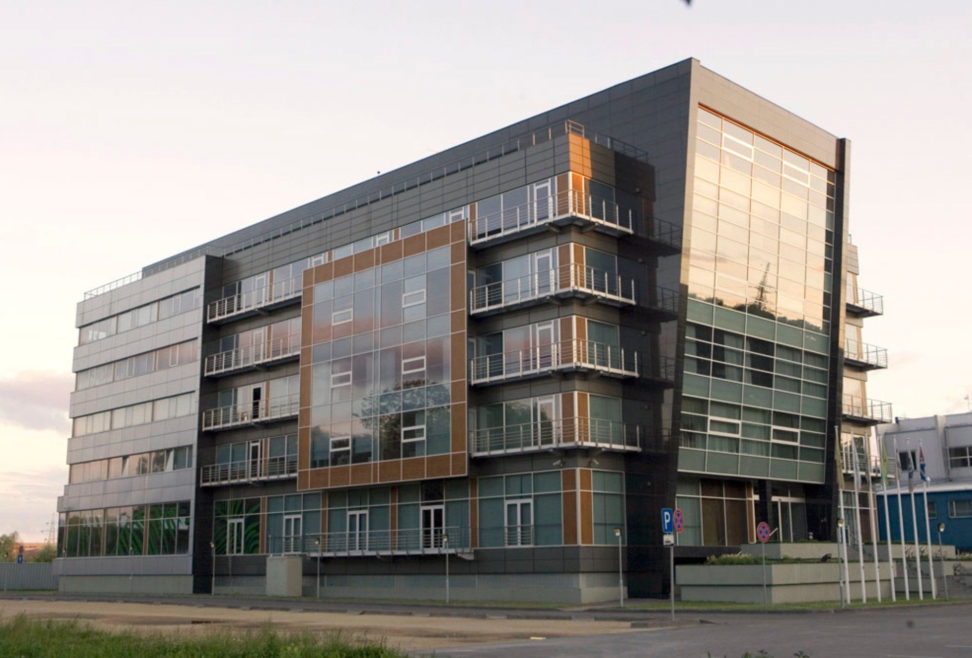 Biroju ēka, Duntes ielā 17 - Projektēšana, būvniecība - 03