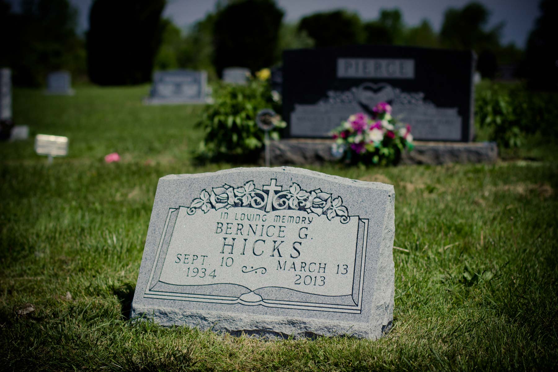 Custom Cemetery Markers — Single Grave Markers in Columbus, Oh