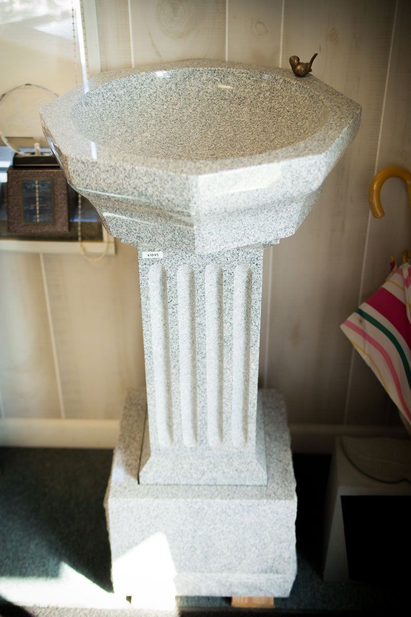 Single Monument — Urn Granite Stand in Columbus, Oh