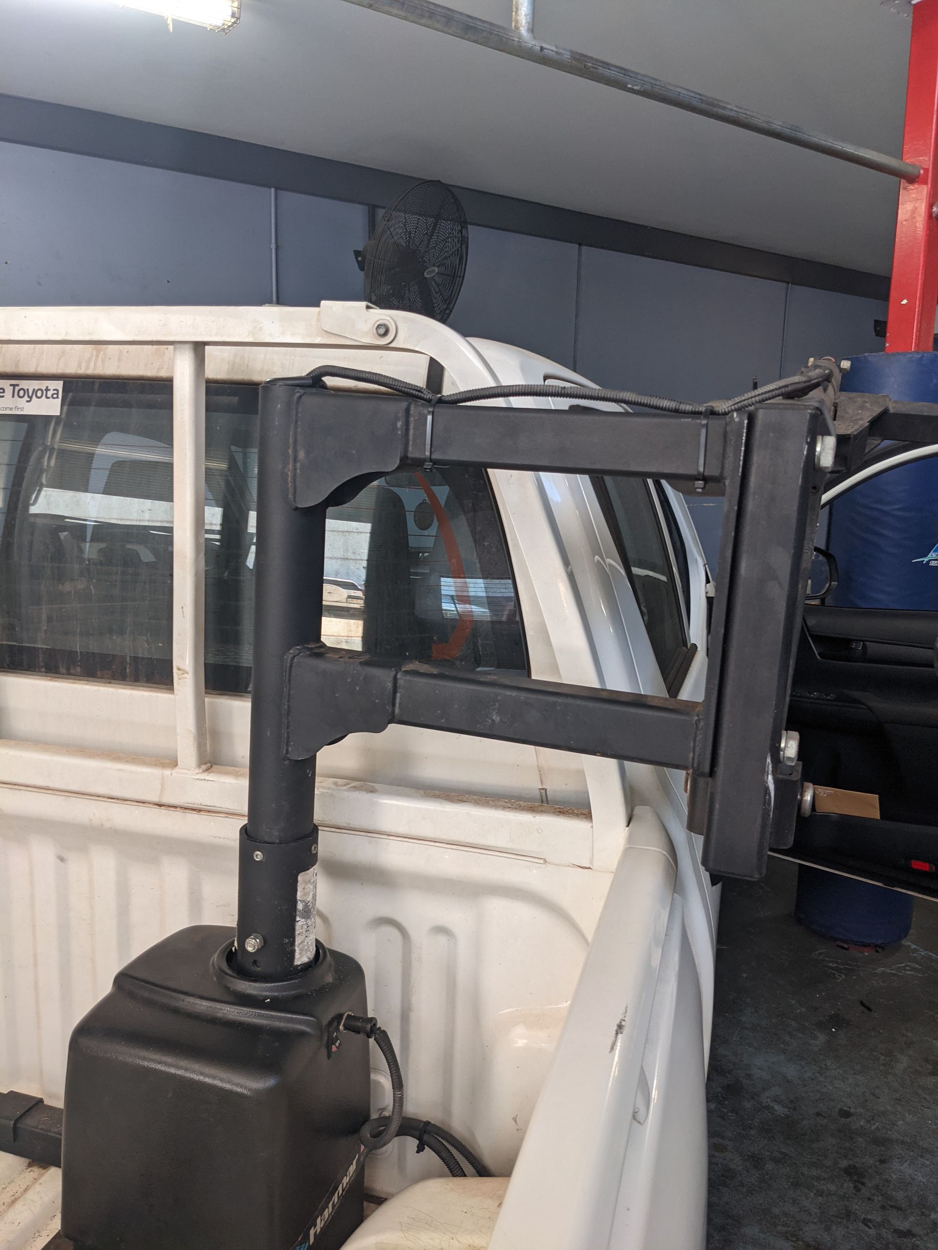 Spotlight Installed on Truck | Winnellie, NT | Freddy’s Car Installations