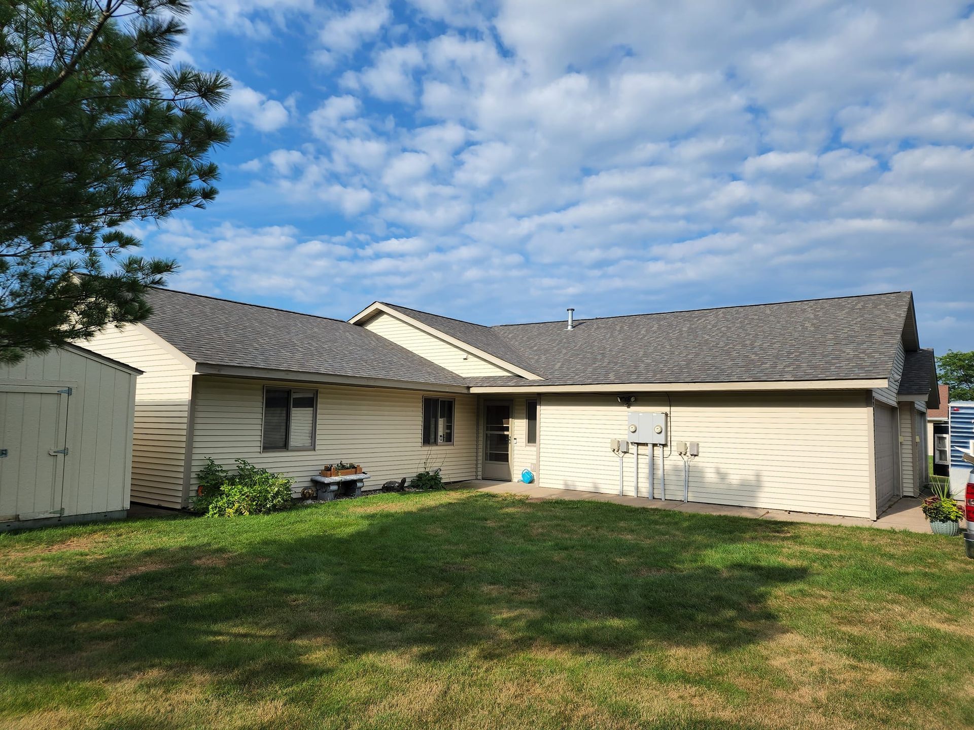 Sidings — Clayton, WI — Stuivenga Roofing