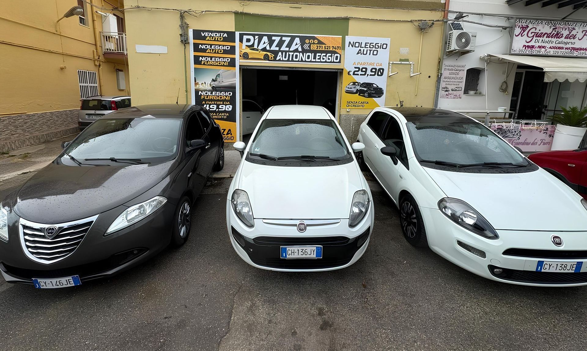 Ingresso Piazza Autonoleggio