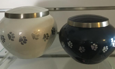 Keepsakes, Urns & Caskets