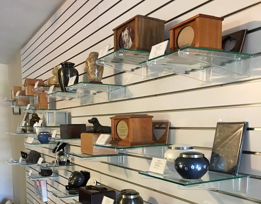 Keepsakes, Urns & Caskets