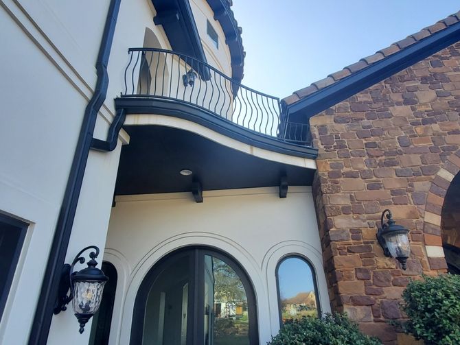 Downspout install in Austin, Tx