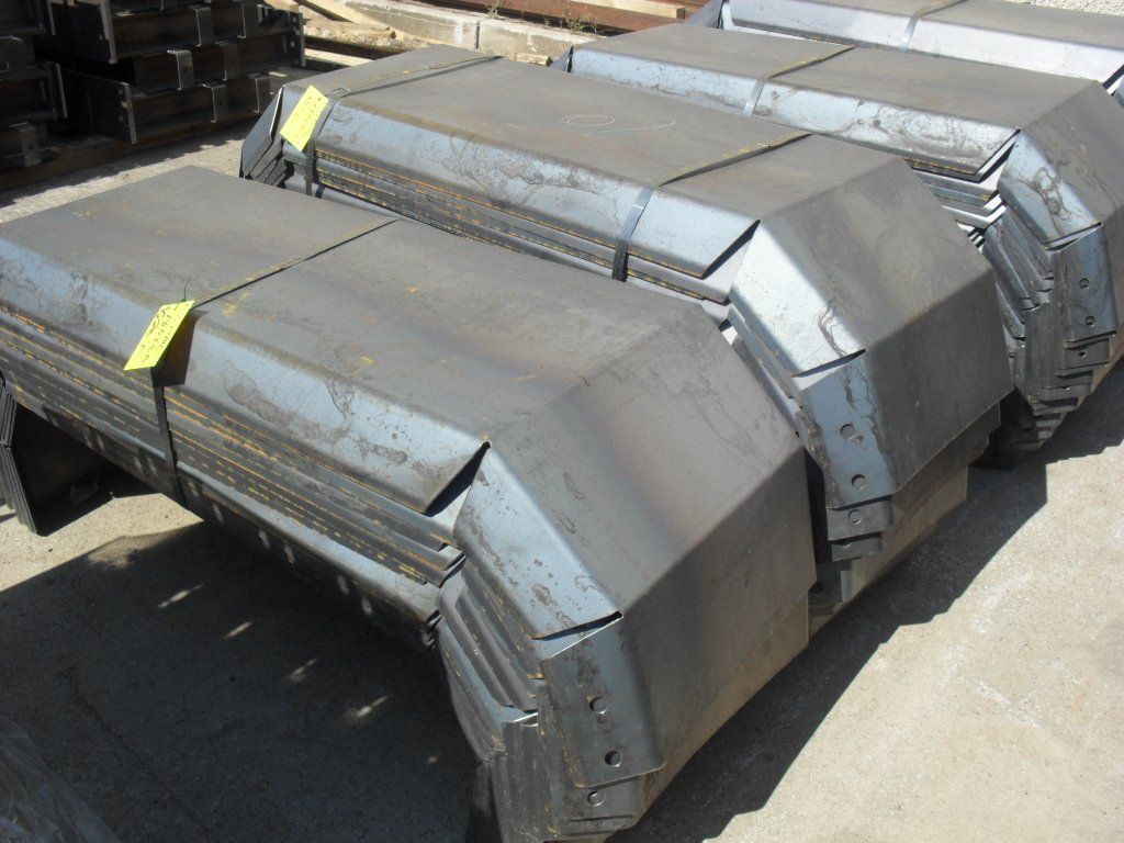 manufatto in ferro di carpenteria