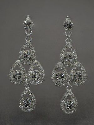 Bridal Veils, Headpieces and Bridal Jewelry at Fifi's Bridal Elmhurst