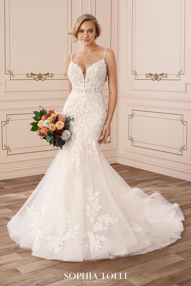 mermaid beaded wedding dresses Luxurious Long White Mermaid Off-the-shoulder Beaded Lace Wedding Dres –  misshow.com