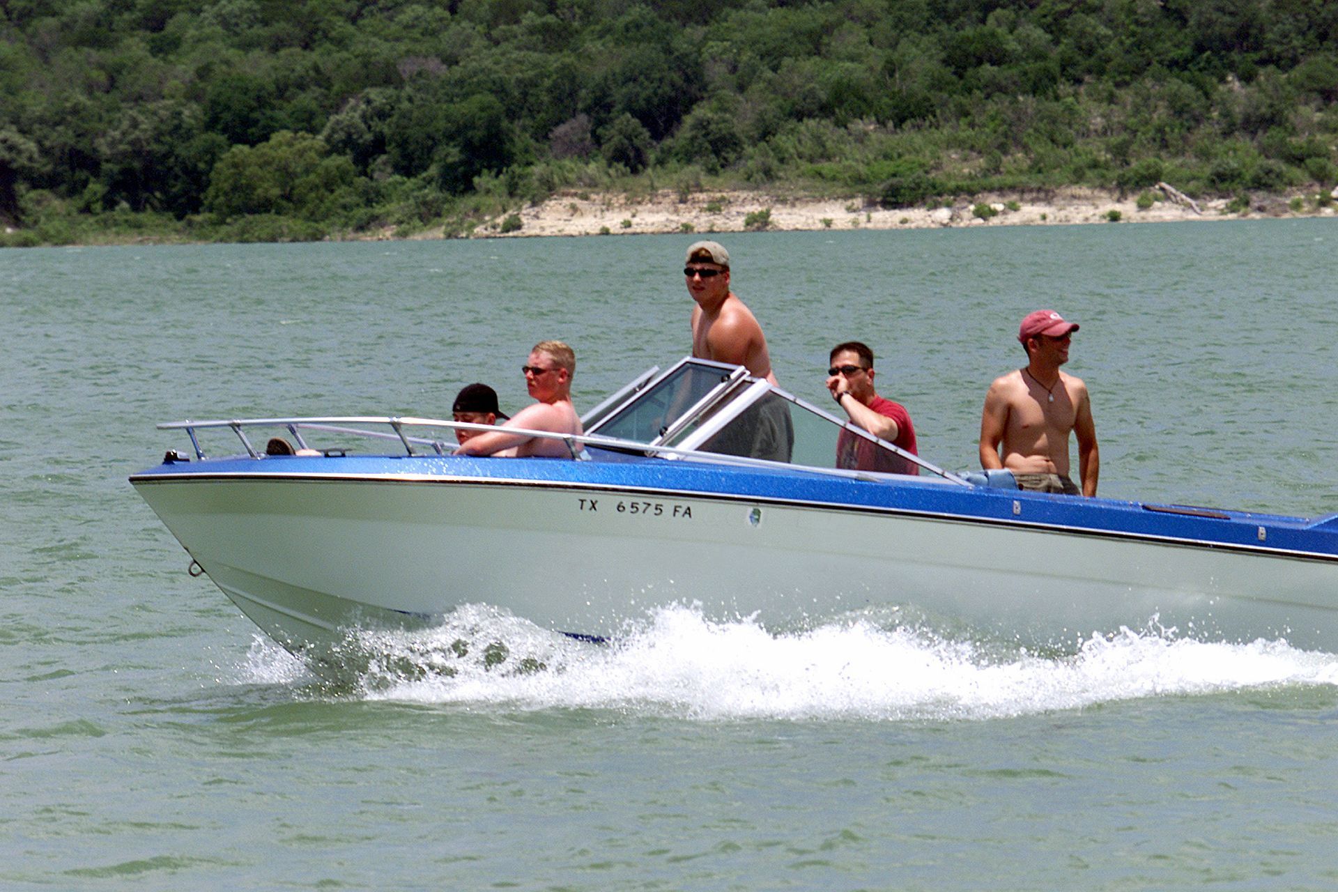 Lake Belton boating and swimming near Temple TX