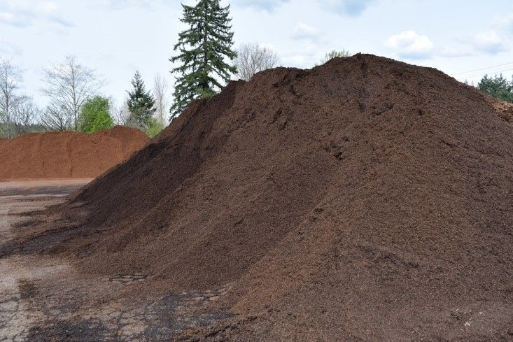 Fertil Mulch #2 — Redmond, WA — de Jong’s Avondale Bark & Topsoil