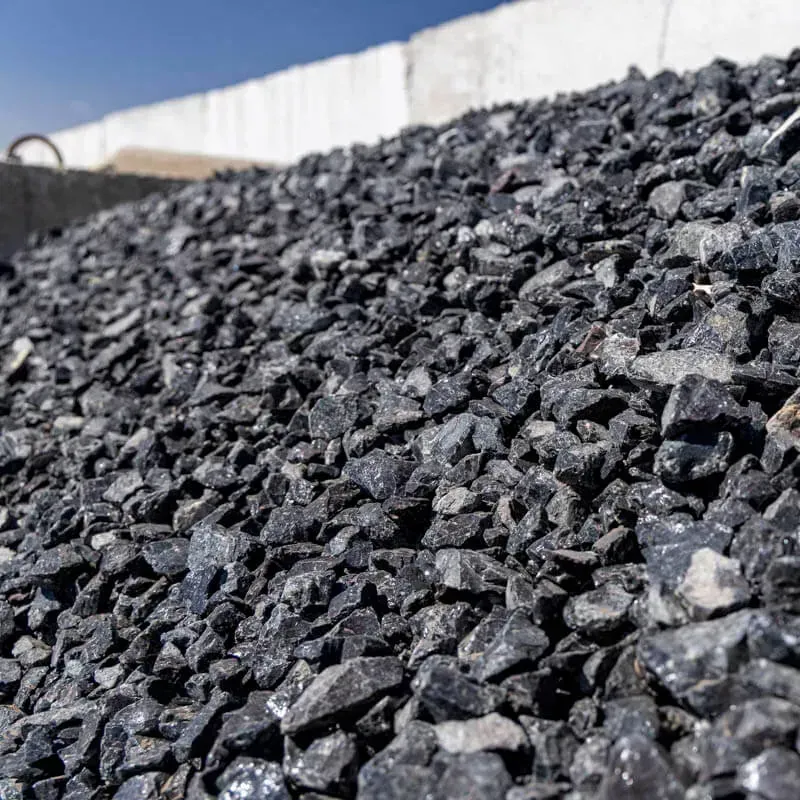 How to Get the Best Price on Bulk Black Granite Rock