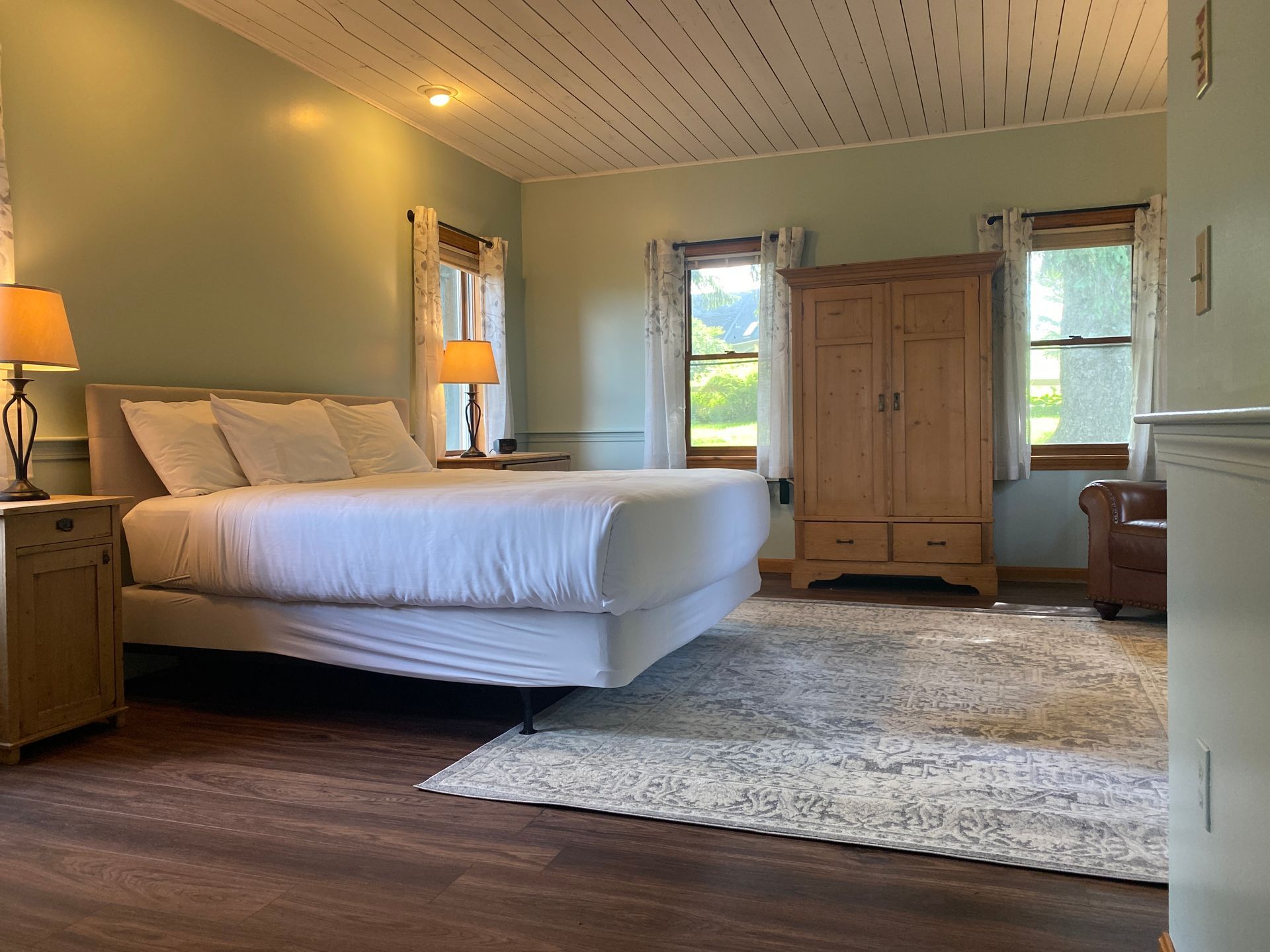Our updated rooms make The Wildflower the number one place to stay in Vermont