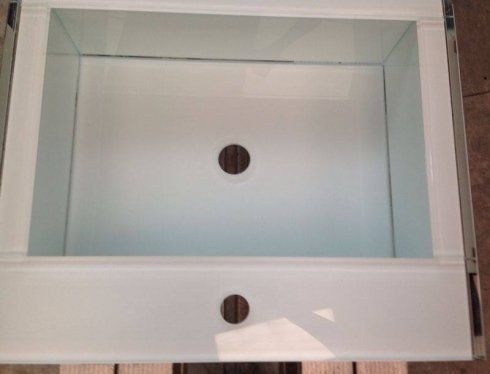 lavabi in vetro, rivestimenti in vetro, arredo bagno in vetro